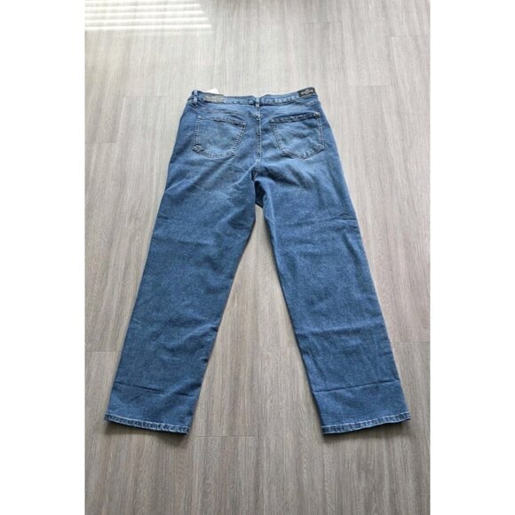 Nanette Lepore Jolie Super High Rise Relaxed Straight Jeans 16 NWT - Picture 3 of 16